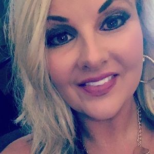 Meet your Posher, Stacey